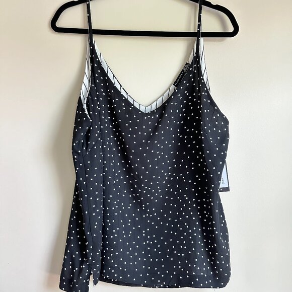 Black Tape Reversible NWT Tank - Picture 1 of 3